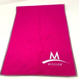 Mission Endurance Pink Cooling Towel